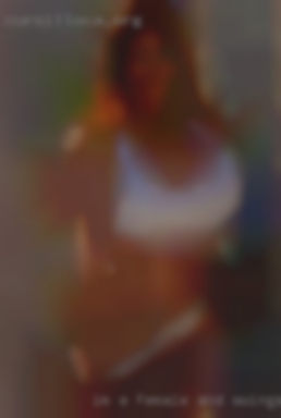 I'm a female and swinger clubs that loves females.