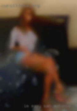 I'm San Antonio for threesome easy going, caring, single mom of 2.