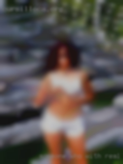 Someone who can turn with real tits me on.